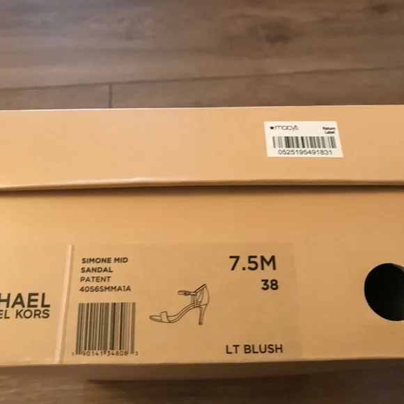 Michael Kors sandals - Picture 3 of 4